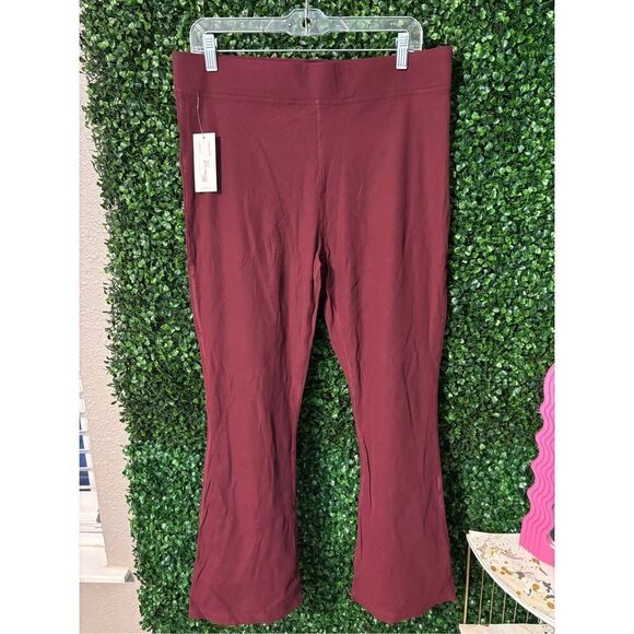 Outdoor Voices Rib Kick Flare Pants NWT Sz 2XL Shiraz Red - Picture 2 of 7